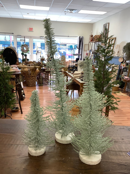 Green Flocked Bottle Brush Tree