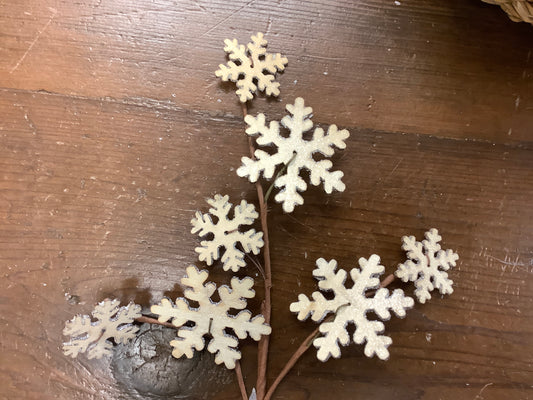 Wooden Snowflake Pick