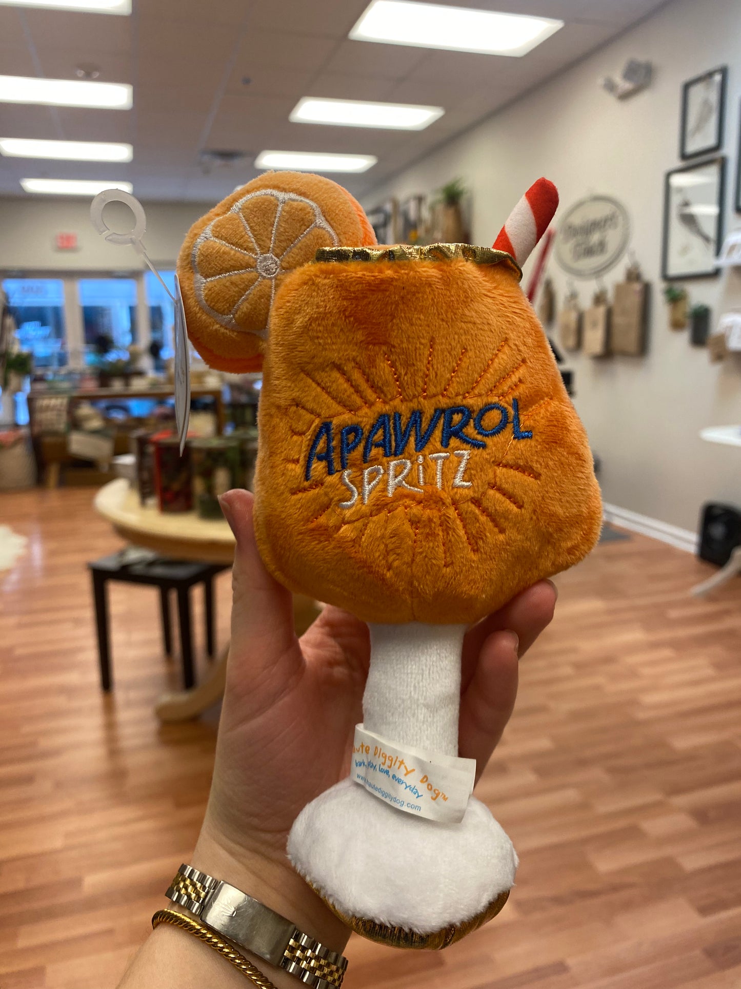 Apawrol Spritz Dog Toy