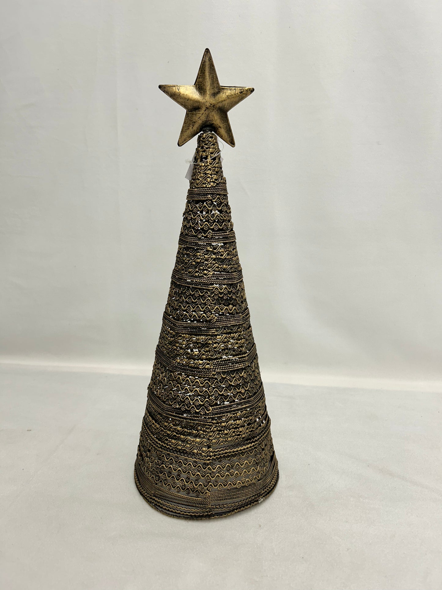 Rustic Metal Table Top Christmas Trees